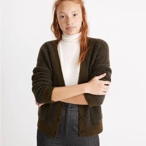 MADEWELL Short Kent Ex-Boyfriend Cardigan Sweater in Tonal Herringbone  size xs